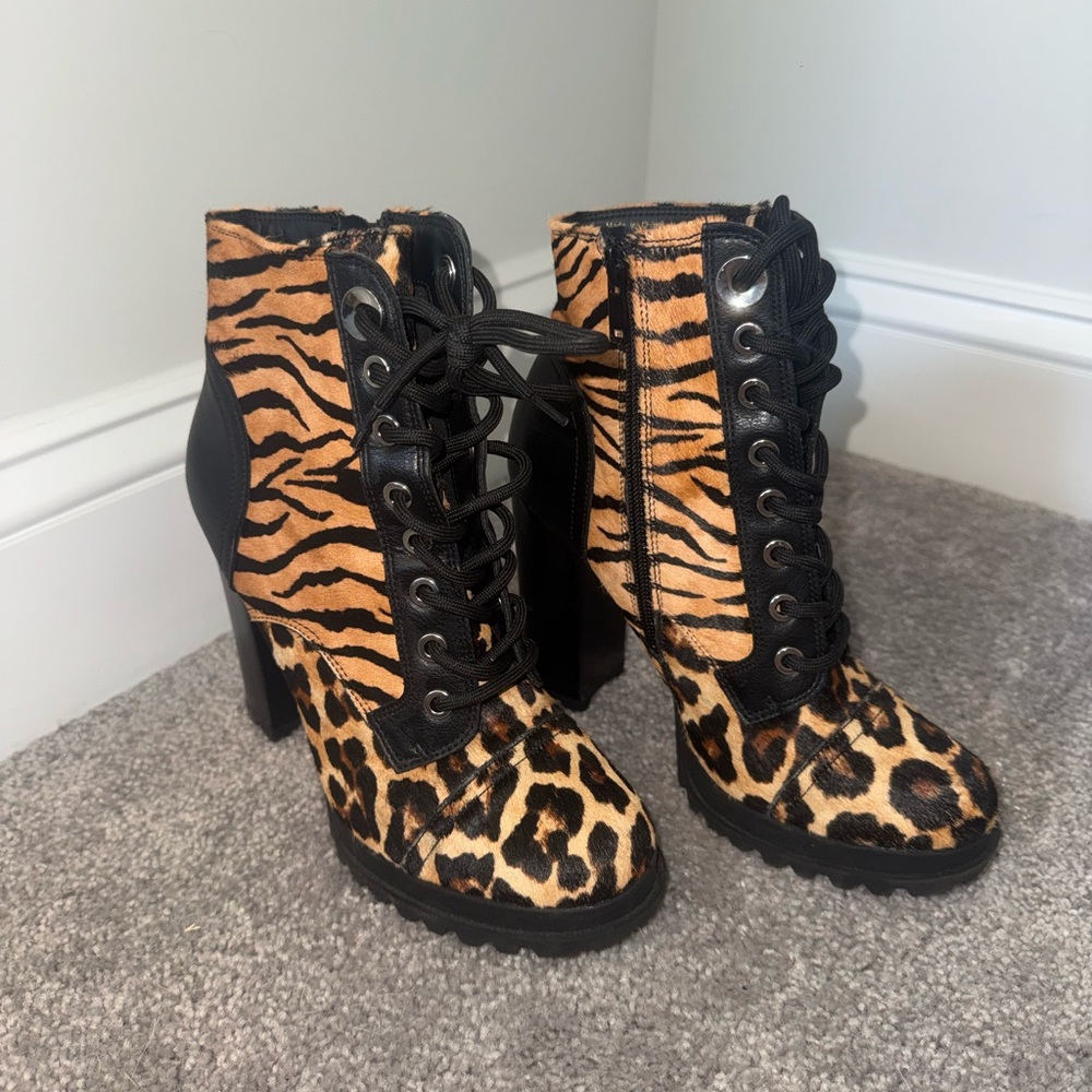 ALDO Leopard & Tiger Print Lace-Up Heel Boots in Tan/Black
